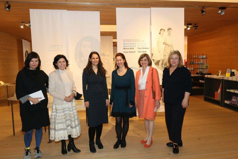 Gabu Heindl, Danielle Spera, Sabine Apostolo und Irene Messinger, Barbara Schöbi-Fink und Stefania Pitscheider Soraperra. AME