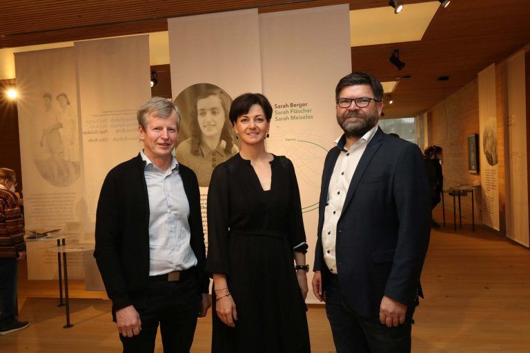 Dir. Markus Schwärzler, Veronika Piazza (Tourismus) und Bgm. Gerhard Beer.