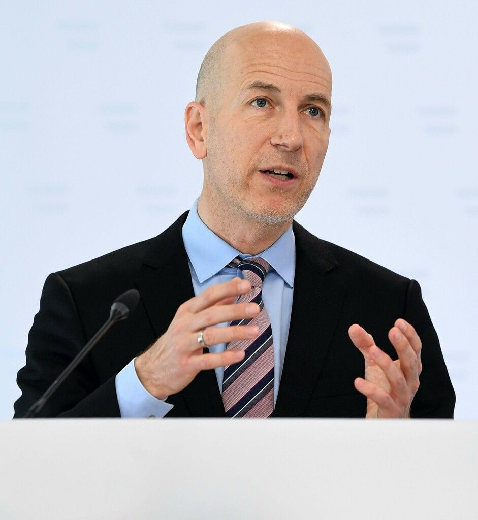 Viele Diskussionen  um Arbeitslosengeld