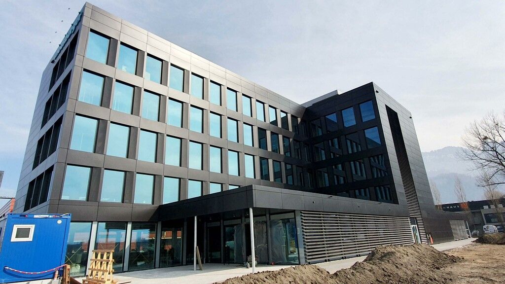 Meusburger öffnet am Standort Hohenems die Türen