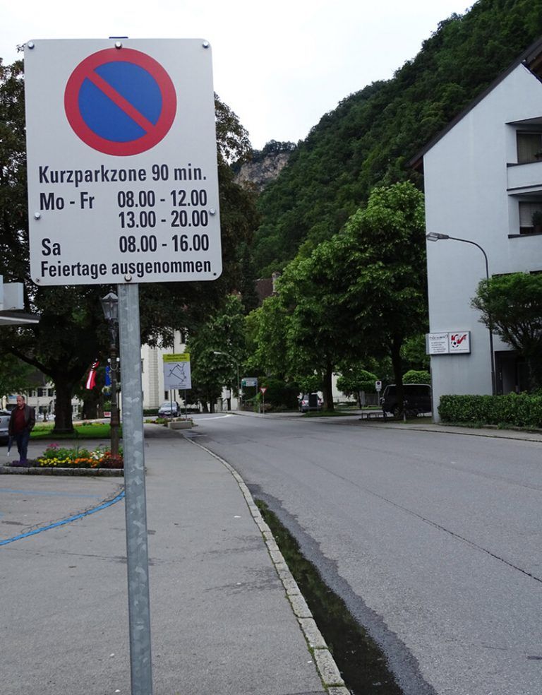 Die Ausweitung der Kurzparkzonen auf alle Bezirke erfreut nicht jeden Wiener. apa
