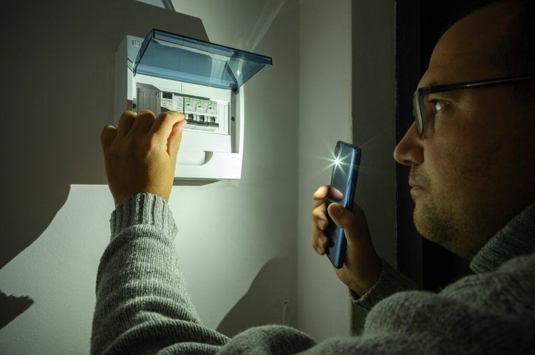 Eine smarte Vernetzung kann bei einem Stromausfall hilfreich sein. Shutterstock