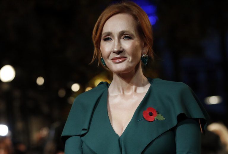 J.K. Rowling großzügig