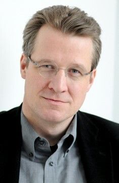 „Die Welt aus den Angeln“