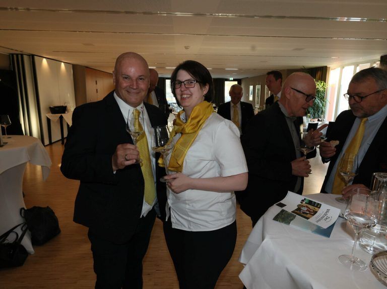 Helmut Schabel (Pfanner) und Brigitte Karu.