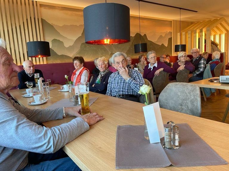 Interessiert folgten die PVÖ-Mitglieder den Ausführungen. PVÖ