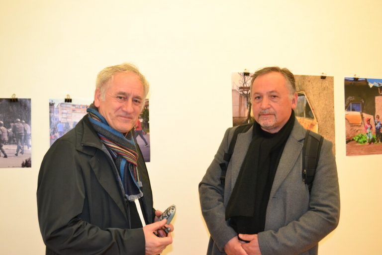 Künstler Bardh-I Rafet Jonuzi und Journalist Blerim Shabani (Zürich).
