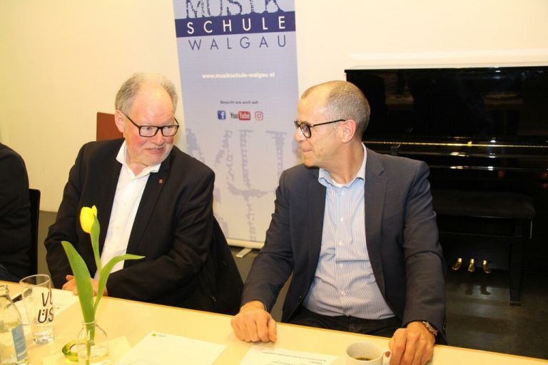 Landesobmann Werner Huber und Bürgermeister Walter Gohm.<span class="copyright"> HE</span>