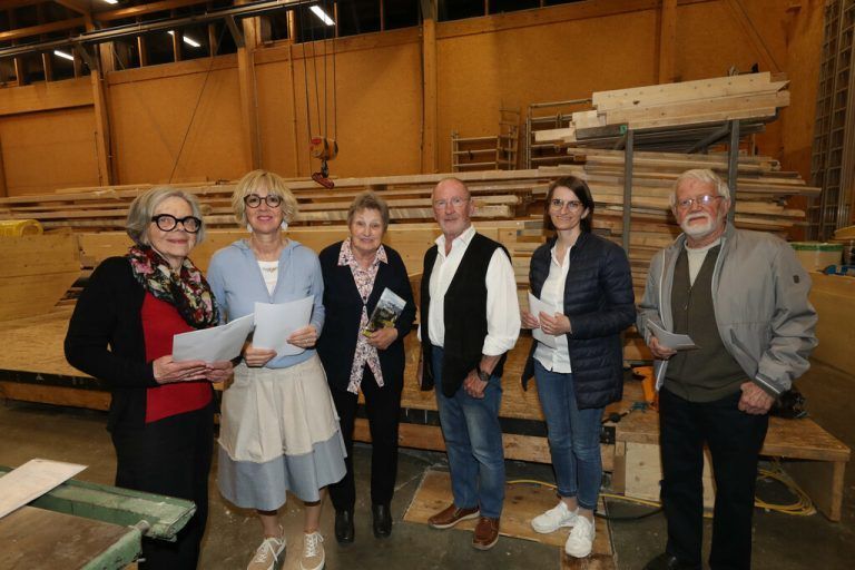 Marianne Wäger, Gabi Fleisch, Christl Lampert, Jack Griss, Friederike Hehle und Franz Elsensohn. AME