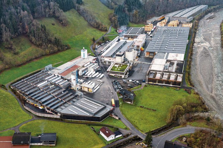 Mayr-Melnhof Holz beschäftigt in Reuthe 240 Mitarbeiter. L. Hämmerle