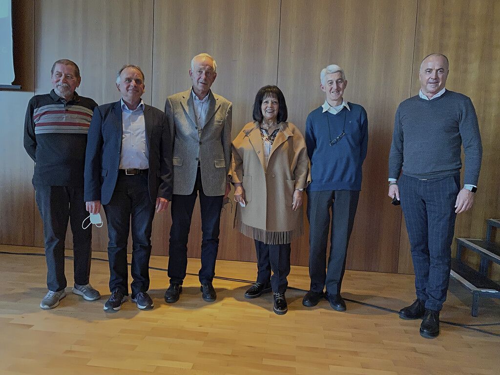 Eingesendet. Vereinsnachrichten aus dem Bezirk