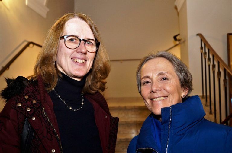 Patricia Hirtz und Heidi Lauw freuten sich auf den Schweizer Autor.