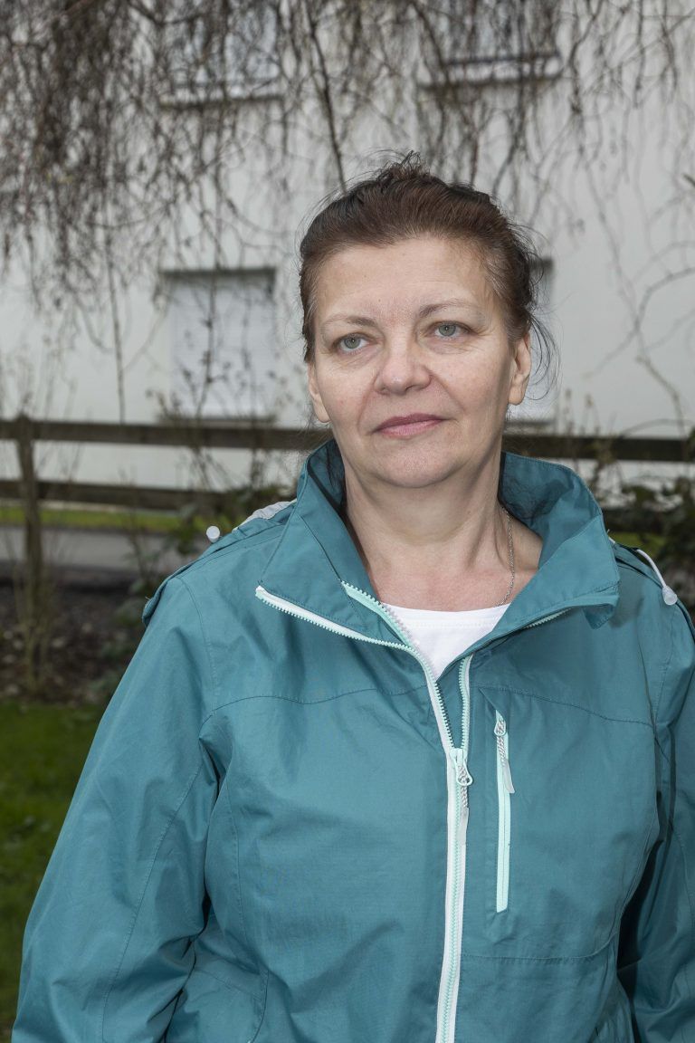Ludmilla Butmerchuk hat das Trauma der russischen Raketen in Kiew noch längst nicht abgelegt. Sie musste mehrere Tage in einem Keller verbringen. <span class="copyright">VN/Paulitsch</span>