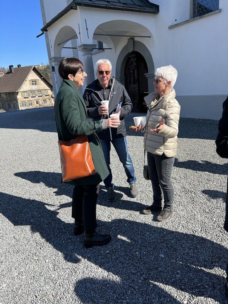 Reden bringt Leute zusammen, deshalb ist Böhler einem Schwätzchen nie abgeneigt.
