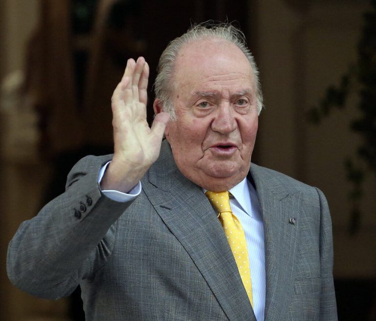 Spaniens Altkönig Juan Carlos will vorerst im Exil bleiben. ap