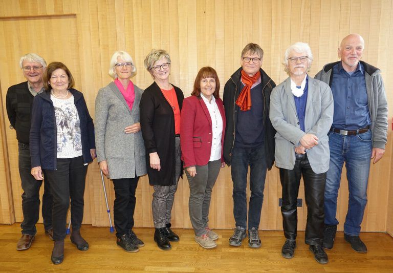 V. l.: Josef Wittmann (Deutschland), Anneliese Zerlauth und Birgit Rietzler (Vorarlberg), Gundi Egger (Salzburg), Gerlinde Allmayer (Salzburg), Erwin Messmer (Schweiz), Präsident Markus Manfred Jung (Deutschland), Gerd Allmayer (Salzburg).<span class="copyright">HAB</span>