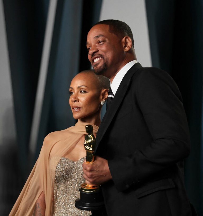 Will Smith mit seiner Frau Jada Pinkett Smith. Der Hollywood-Star hat sich mittlerweile entschuldigt. reuters
