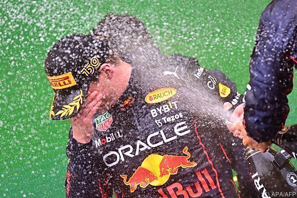 Verstappen einsam und ungefährdet zum Imola-Sieg
