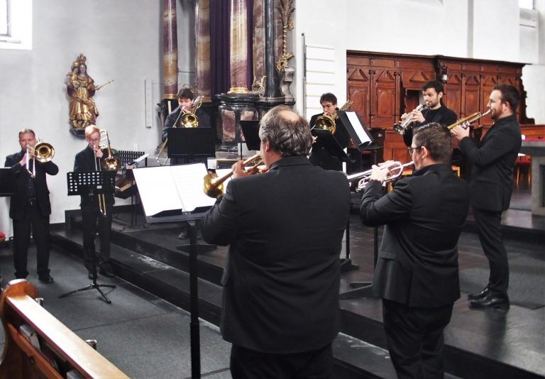 Gleich mehrere Einspringer beim Ensemble Senza Nomine retteten das erste Konzert der beliebten Bludescher Reihe. ju