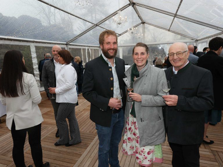 Manuel und Magdalena Metzler (Käse-Molke) und Reinhard Lechner.