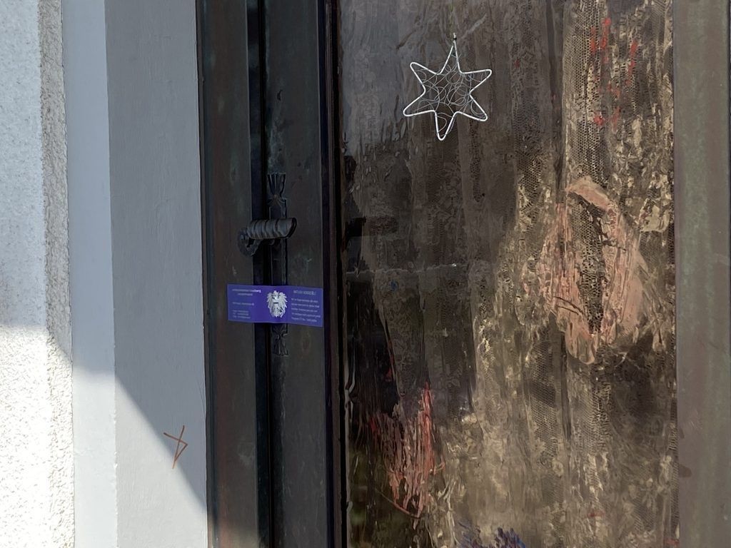 Sechsfache Mutter tötete ihren Gatten mit Küchenmesser. »A10