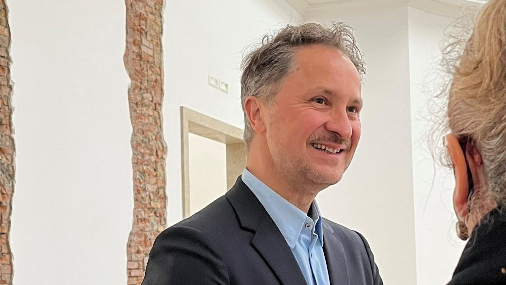 So lässt Yilmaz Dziewior die deutsche Geschichte in Venedig freilegen