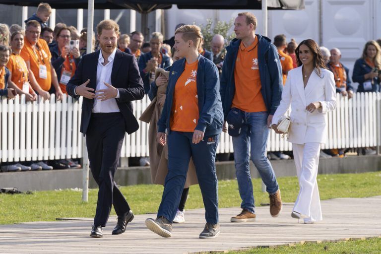 Das Paar nahm am Freitagabend in Den Haag vor dem Auftakt der Invictus Games an einem Empfang teil. Zuvor hatten sie der Queen einen Besuch abgestattet.  AP