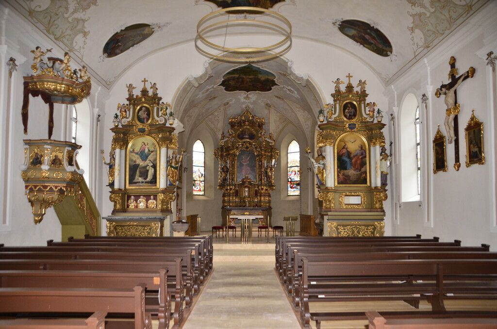 Dalaaser Kirche erstrahlt in neuem Glanz