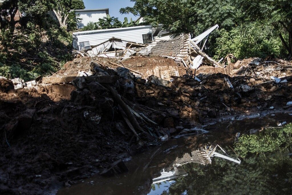Nach Unwetterkatastrophe in Südafrika erneut Fluten erwartet