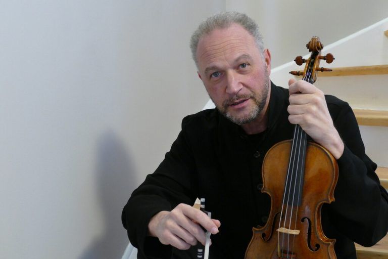 Dirigent und Violinist Kolja Blacher. bernd bühmann