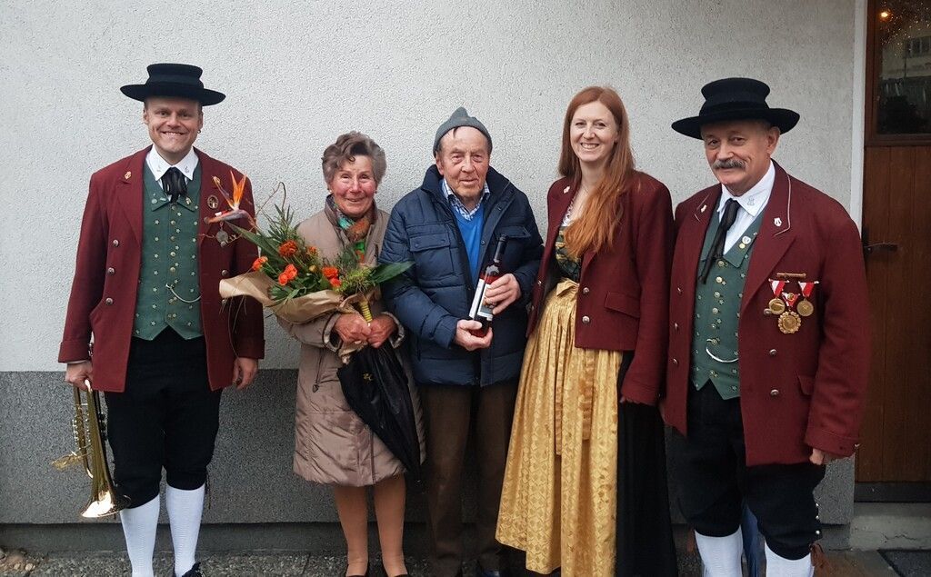 Eingesendet. Vereinsnachrichten aus dem Bezirk