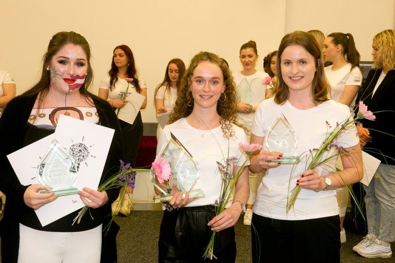 Fußpflege: Marlene Dietrich (2. Platz; dm Bürs), Marie Winder (1. Platz; Le Duigou, Götzis), Elisabeth Nachbaur (3. Platz; Müller Götzis). wkv/Mathis