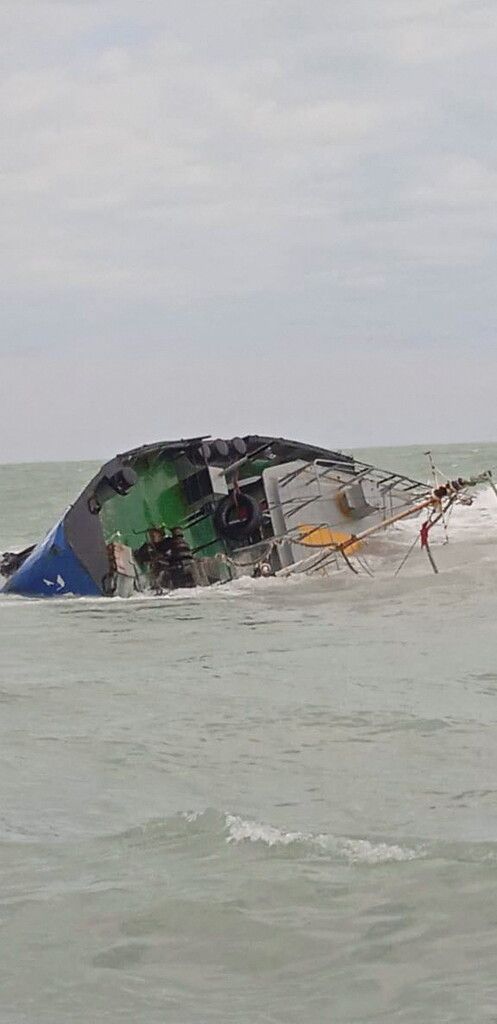 Im Golf von Gabès vor der Südostküste Tunesiens sank ein Schiff mit 750 Tonnen Diesel an Bord. Die Ursache ist noch unklar. Reuters
