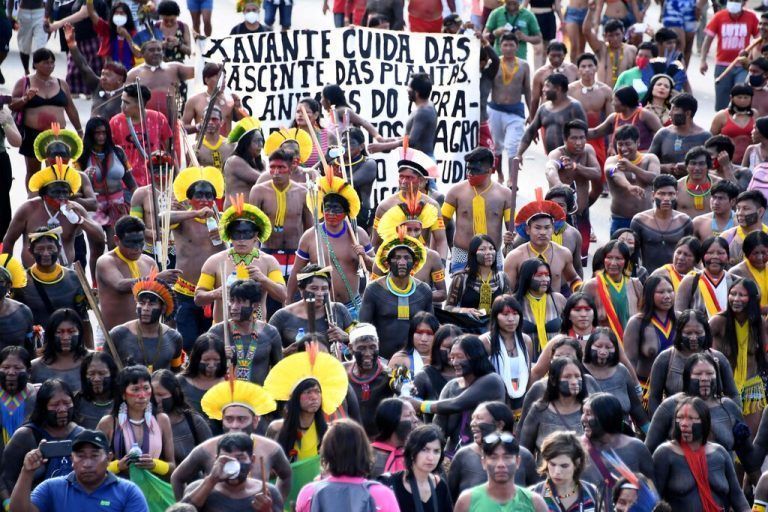 Indigene Brasilianer forderten bei ihrem Protest gegen Präsident Jair Bolsonaro einen stärkeren Schutz ihres Landes und ihrer Rechte. AFP