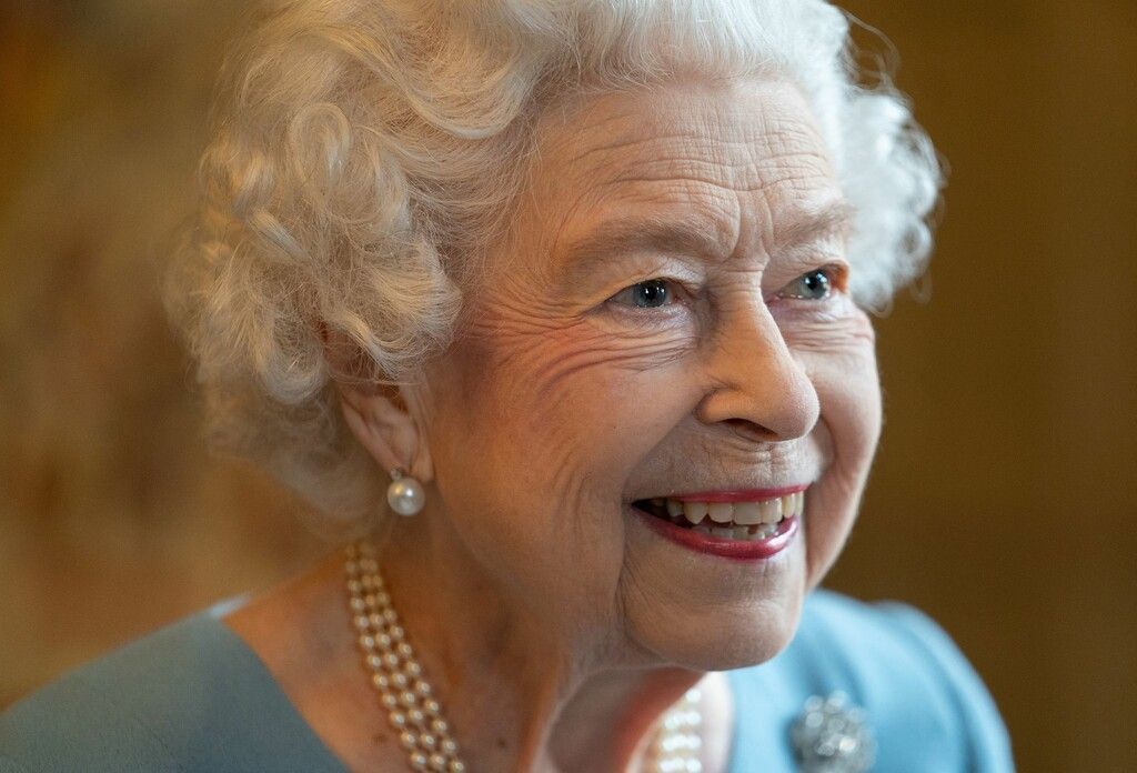 Ein Kochbuch zum Thronjubiläum der Queen