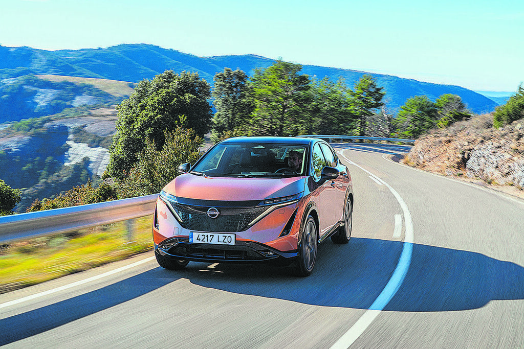 Autonews der Woche Nissan bringt mit dem Ariya ein weiteres E-Modell / Autoindustrie leidet weiter unter Materialmangel / Ausblick auf Sportwagen mit Wasserstoffantrieb