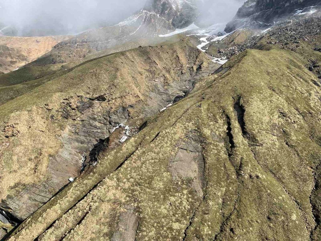 Wrack von vermisstem Flugzeug in Nepal gefunden