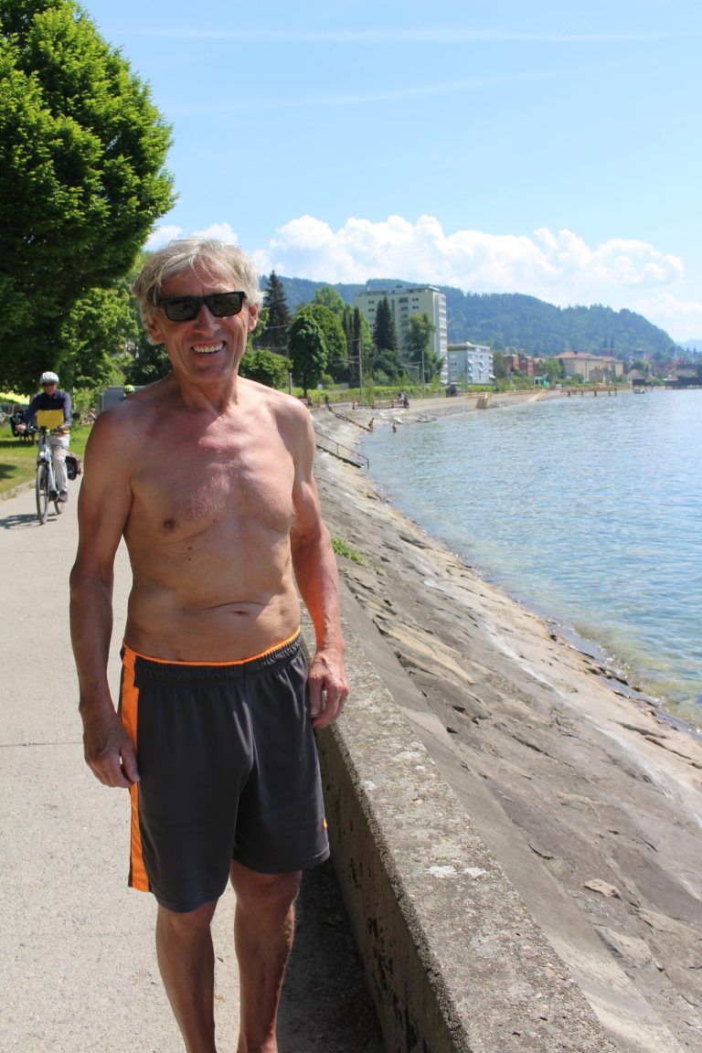 Edmund Hrach ist Stammgast an der Pipeline. Er kommt seit 30 Jahren regelmäßig zum Baden. <span class="copyright">VN/Hartmann</span>