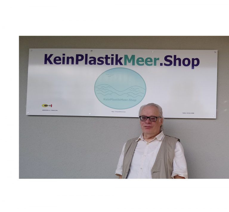 Roberto Erler hat vor Kurzem in Krumbach einen Shop eröffnet.