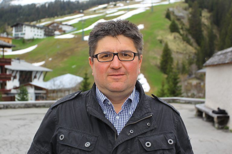 Bruno Schöch, Bauamtsleiter der Gemeinde Lech, wurde von Bürgermeister Gerhard Lucian aus seinem Amt entfernt. <span class="copyright">HB</span>