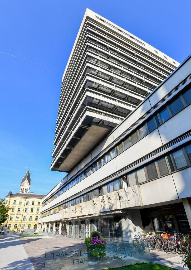 Janine G.: Enthaftung überraschte Anwalt