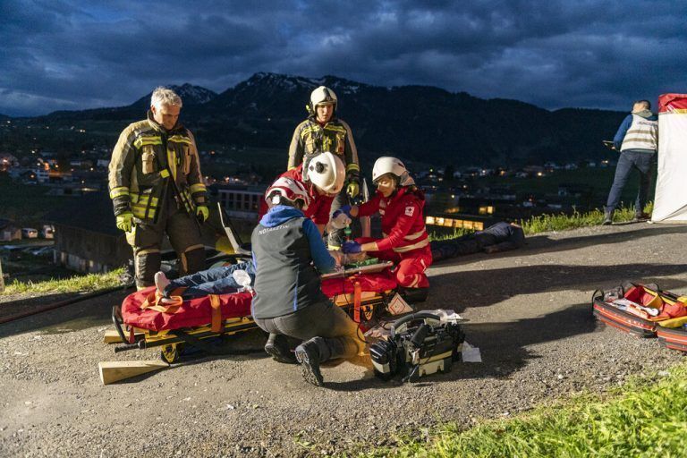Eindrucksvolle Einsatzübung in Egg.Rotkreuzabteilung Egg