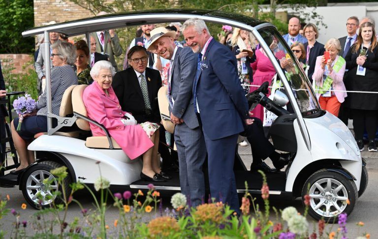 Queen bei Gartenschau