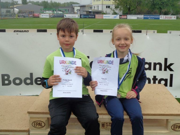 Henrik und Lilly, die Sieger in der Klasse U8. M. Leitner