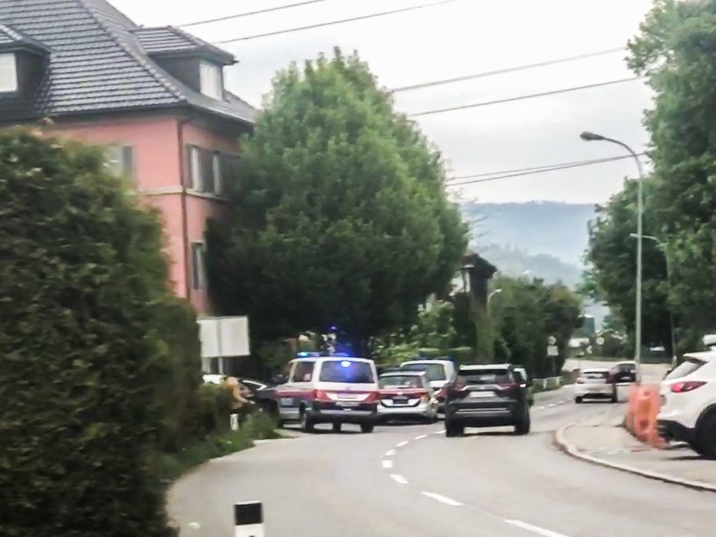 37-jährige Frau stach ihrem Freund (40) in Meiningen ein Messer in die Brust. »A8
