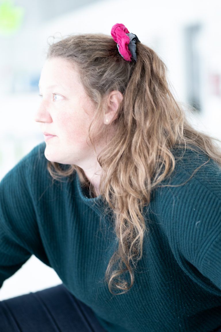 Lisa Suitner greift als Clownfrau auch schwere Themen auf. <span class="copyright">Jan Felix Bergmann</span>