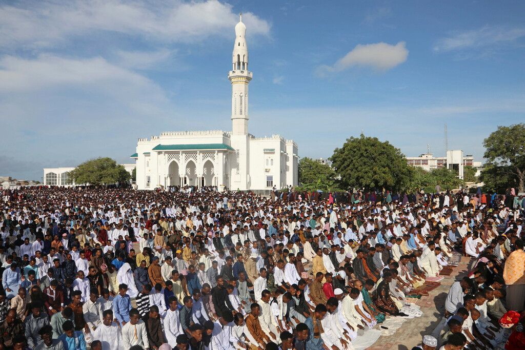 Muslime feiern Ramadan-Ende