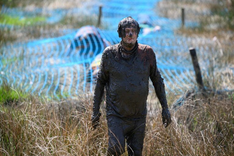 Schmutziges Hobby: Das Bog-Commander-Rennen in den Mooren Nord­englands ist ein sechs Kilometer langer Hindernislauf im Schlamm. AP