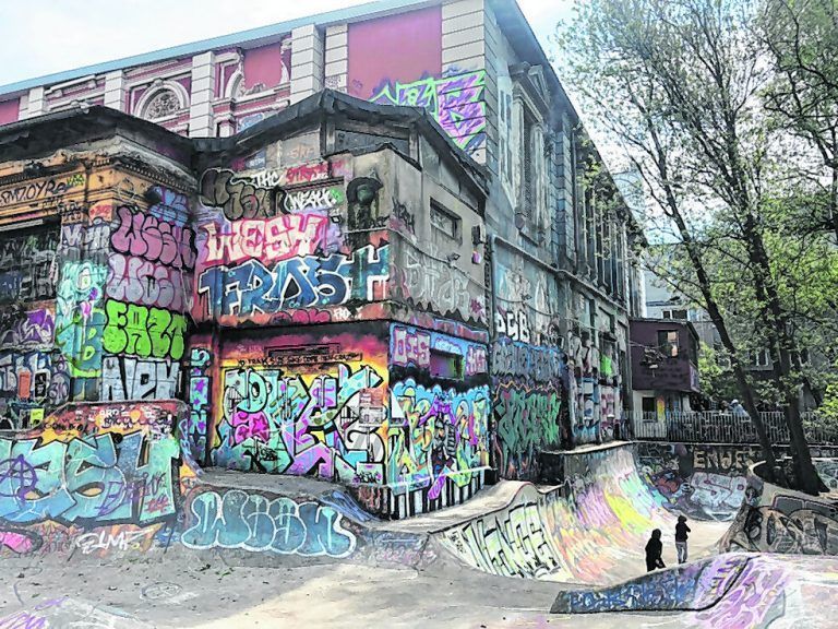 Street Art von Sprayern gehört auf der Schanze und im Karoviertel dazu.E. Rhomberg