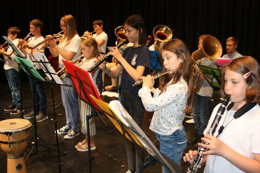 Kinder für das Musizieren begeistern
